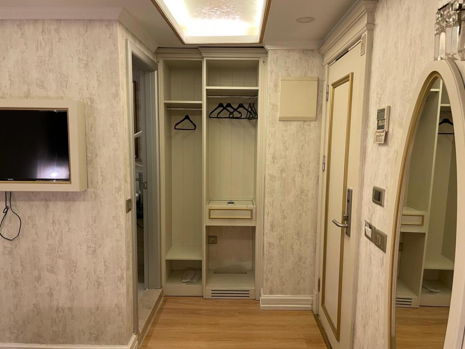 Grand Naki מלון 3*